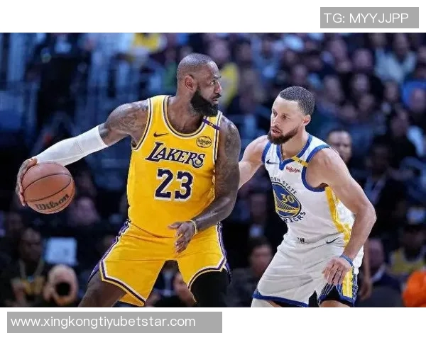 新赛季揭幕战创纪录五名球员各自得分超过40分