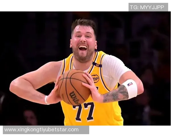 湖人击败快船东契奇展现无与伦比的统治力与领导能力