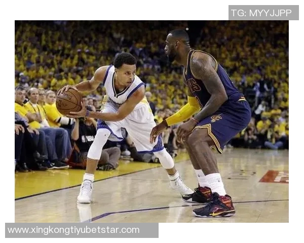 詹姆斯调侃库里三分球盛行影响篮球和联盟发展